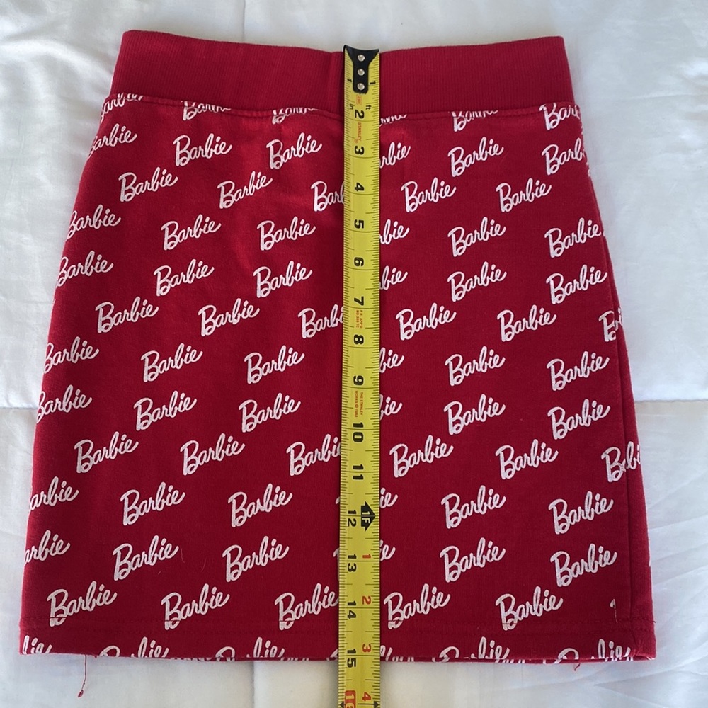 Misguided Barbie Skirt - Picture 13 of 13